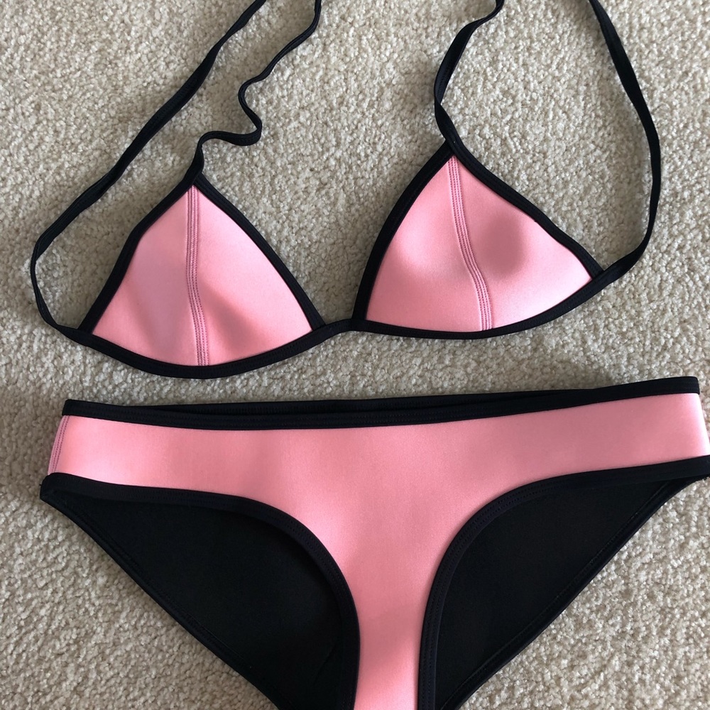Triangl swimsuit Neoprene pink Size XS
